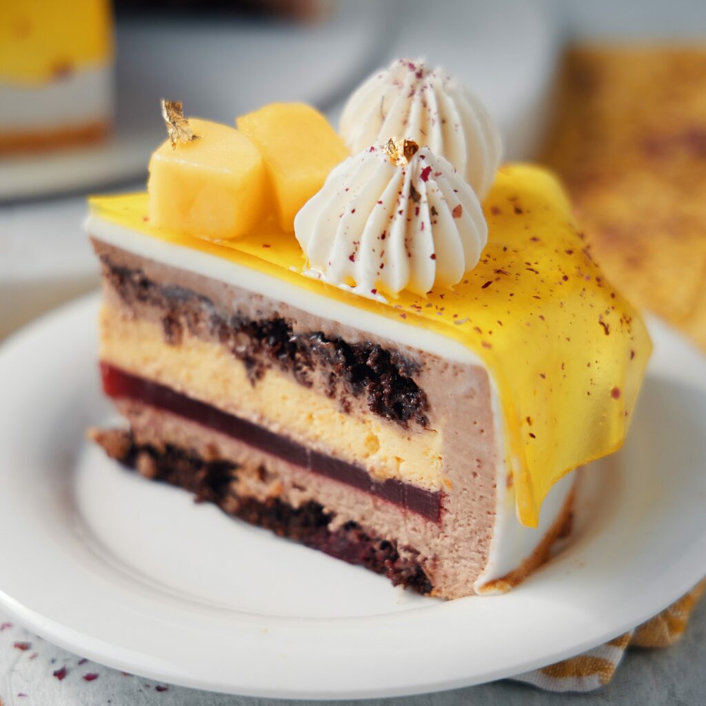 торт манговая вуаль разрез