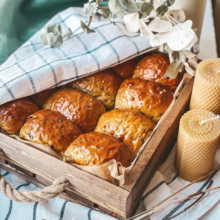 Фисташковые булочки